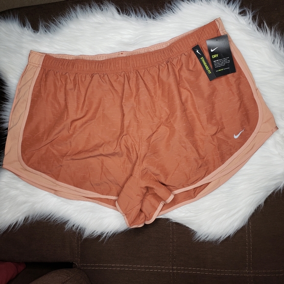 Nike Pants - Nike Plus 3X Dri-Fit Tempo Running Shorts Peach